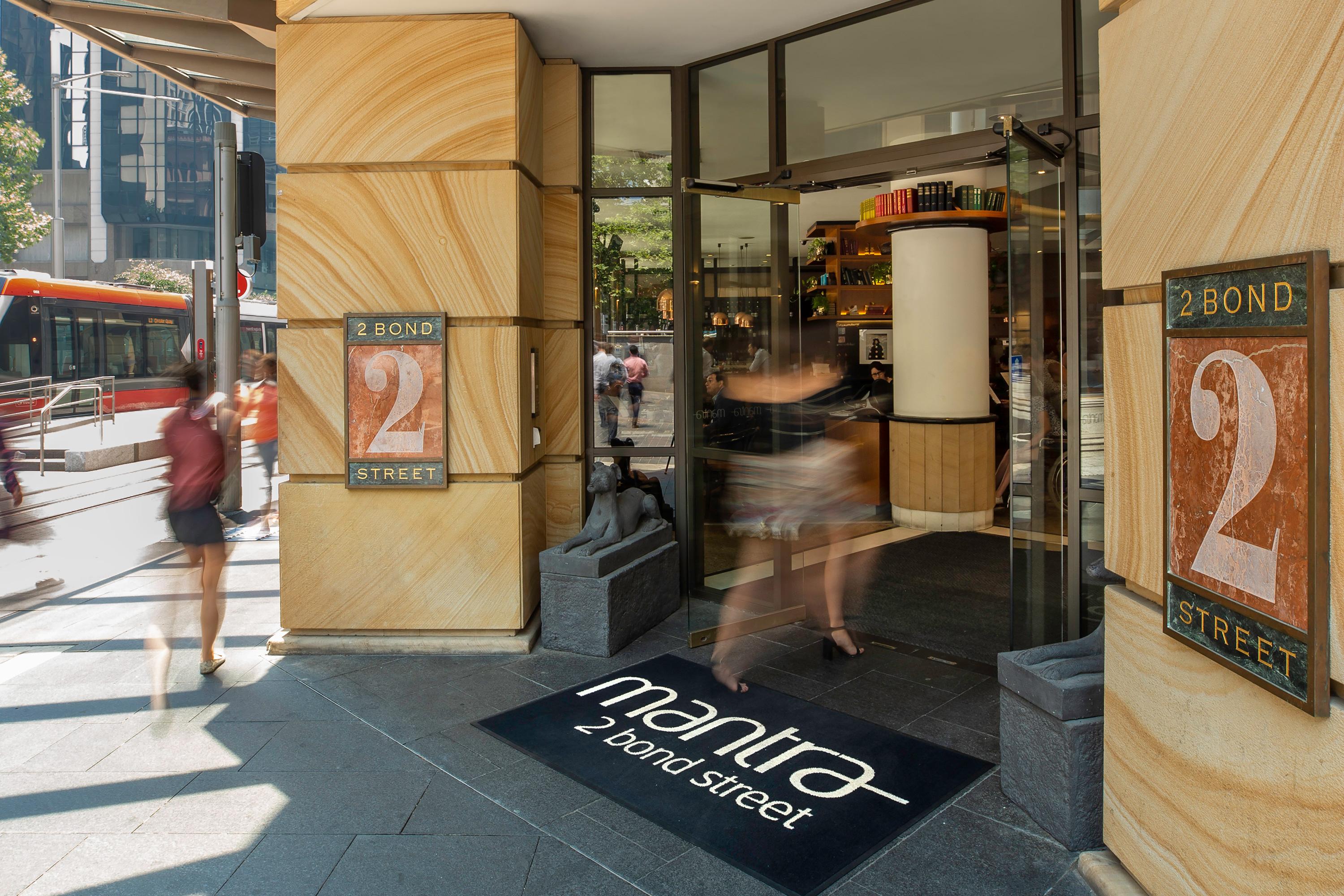 Mantra 2 Bond Street Aparthotel Sydney Exteriör bild