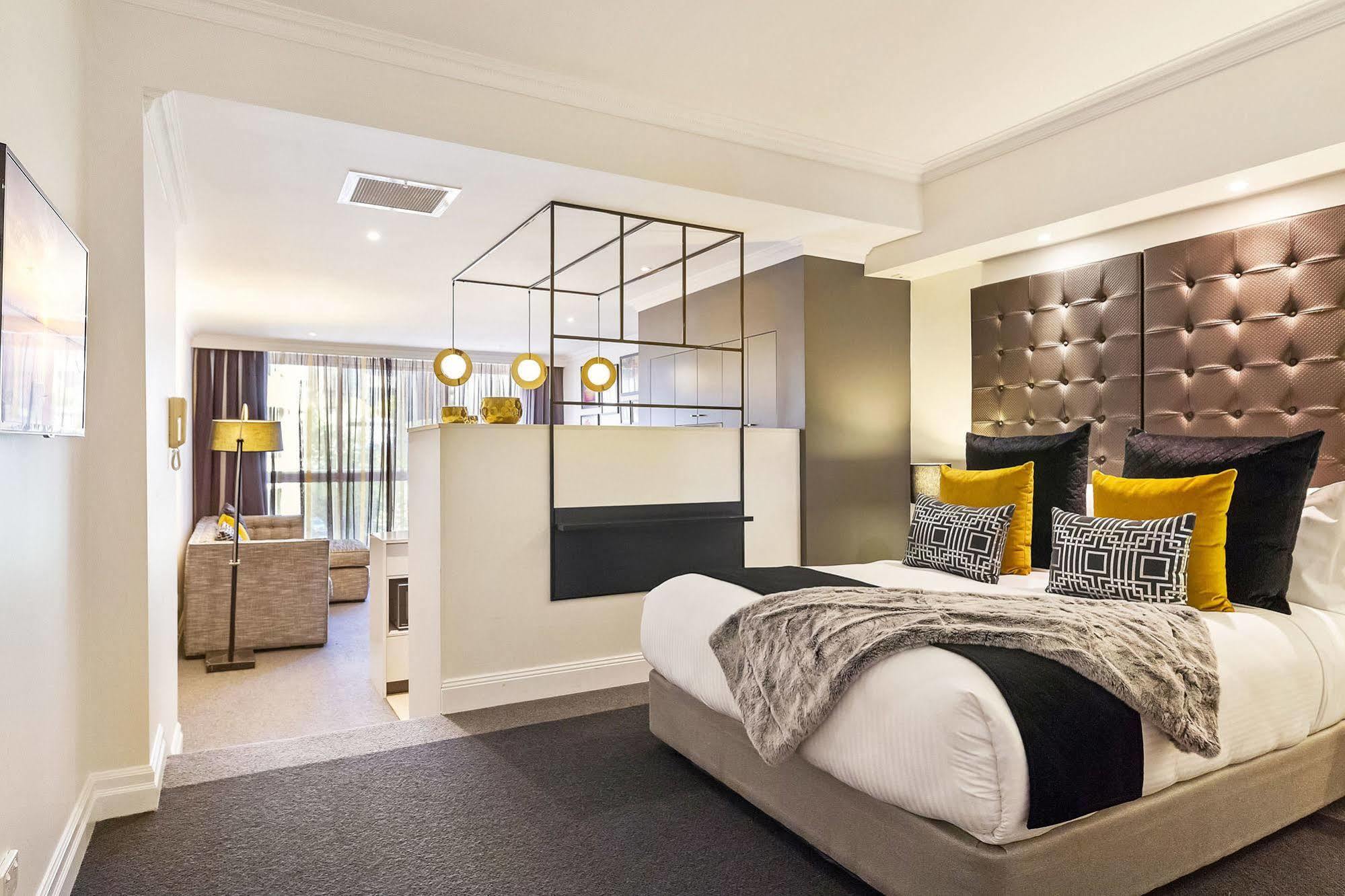 Mantra 2 Bond Street Aparthotel Sydney Exteriör bild